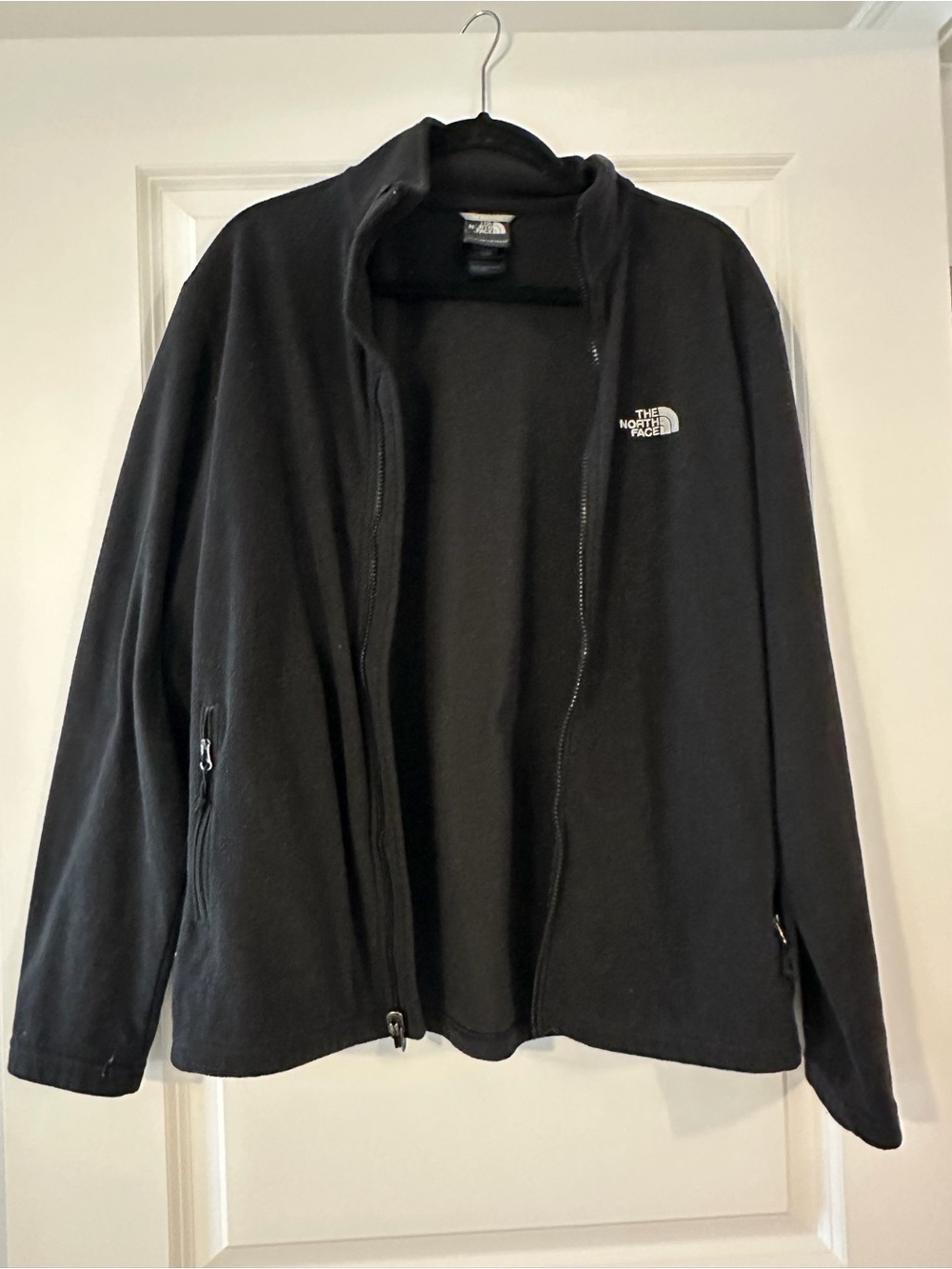 The North Face Black Full-Zip Fleece Jacket
